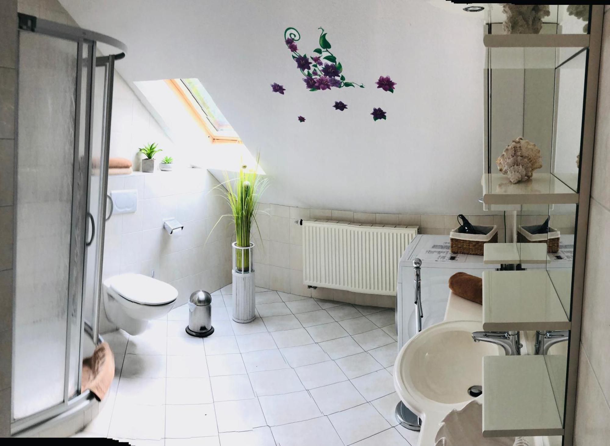 Ferienwohnungen & Campingfaesser Am Kunstteich Wettelrode Ruang foto