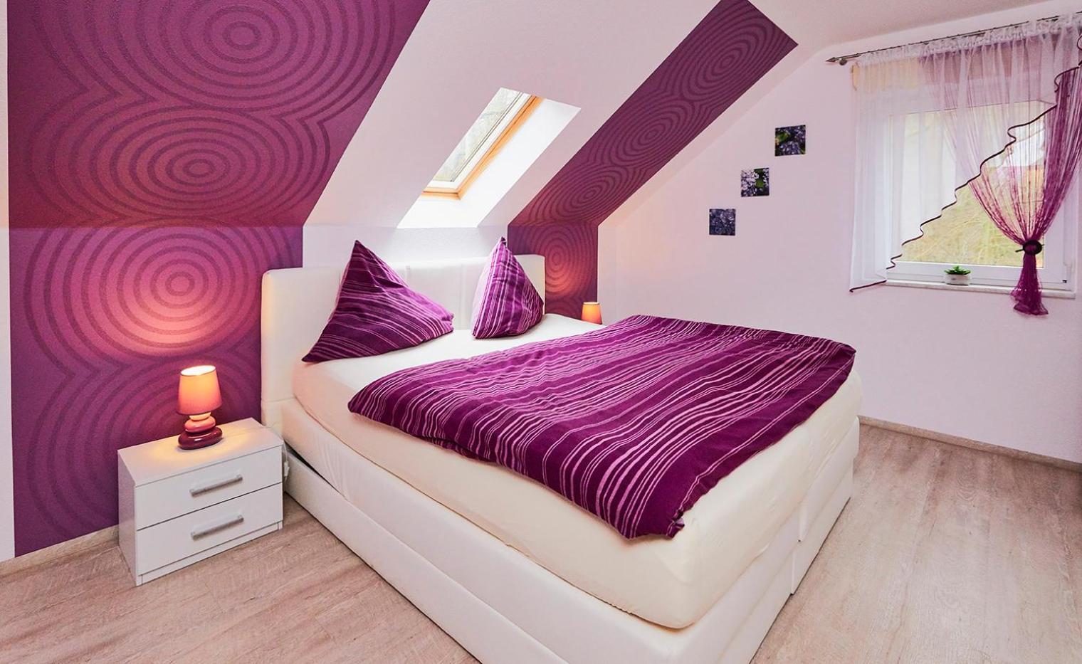 Ferienwohnungen & Campingfaesser Am Kunstteich Wettelrode Ruang foto